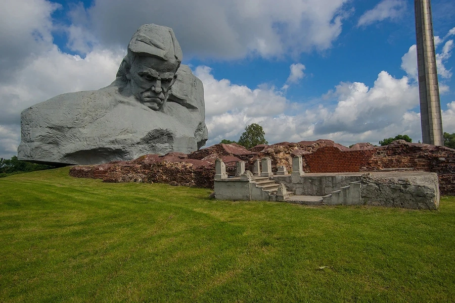 Брестская крепость